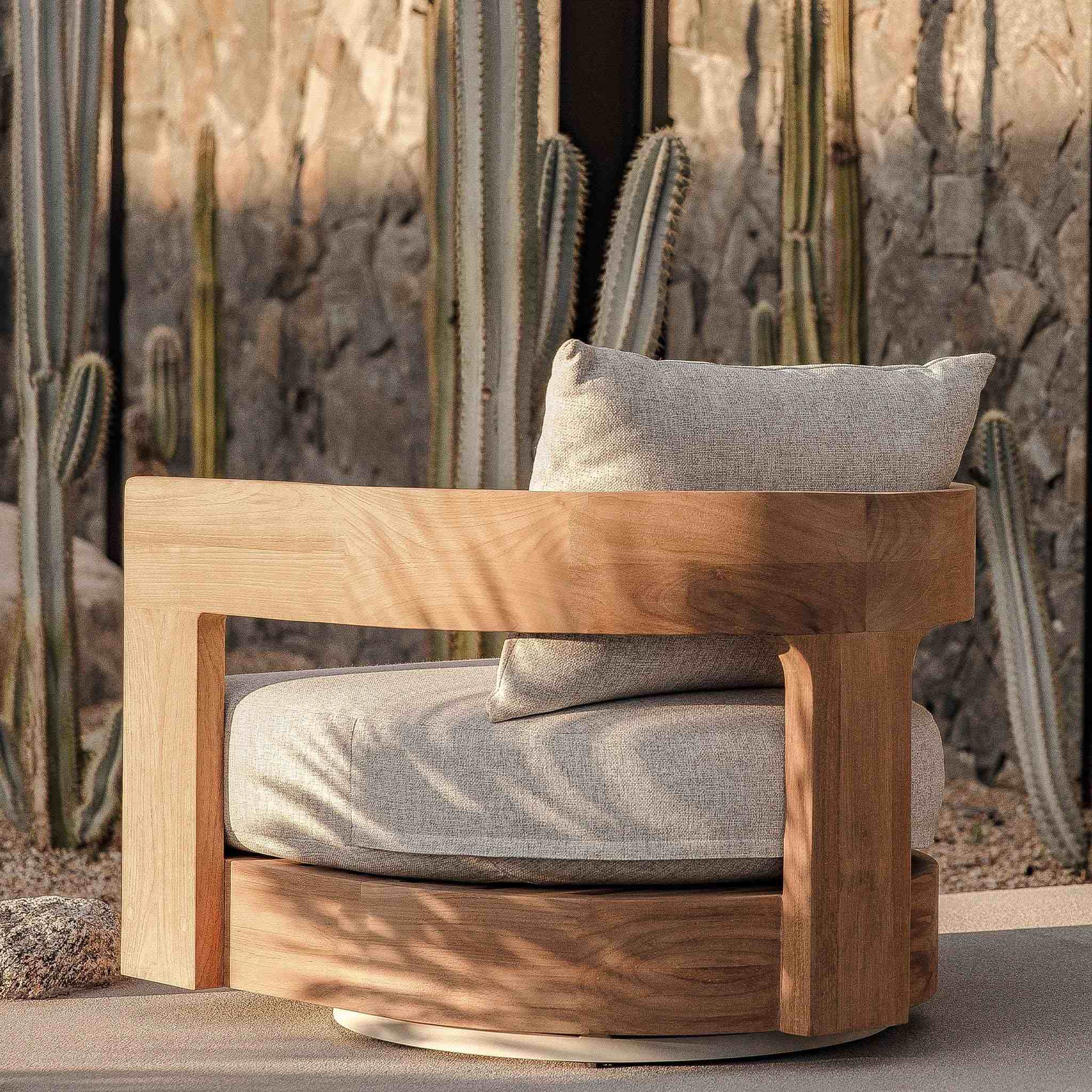 Victoria Teak Swivel Lounge Chair